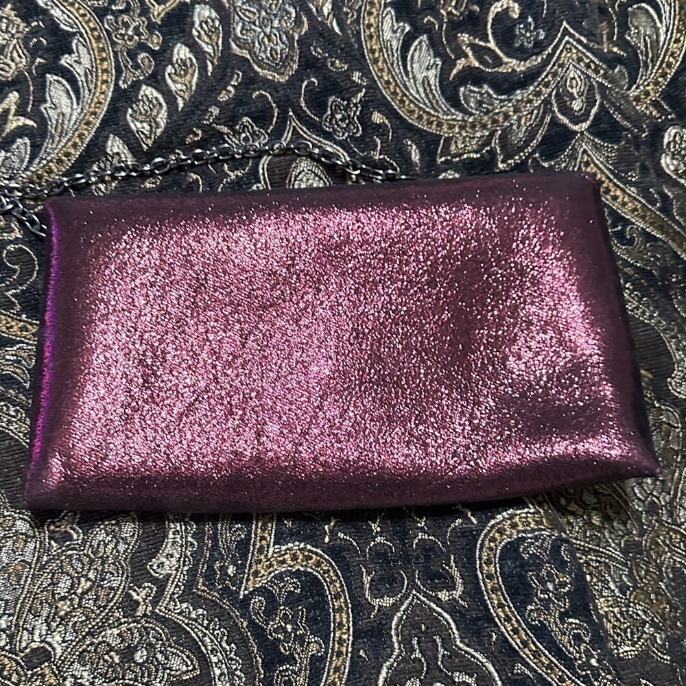 Elegant Metallic Clutch Bag with chain shoulder strap crossbody bag - Picture 2 of 4